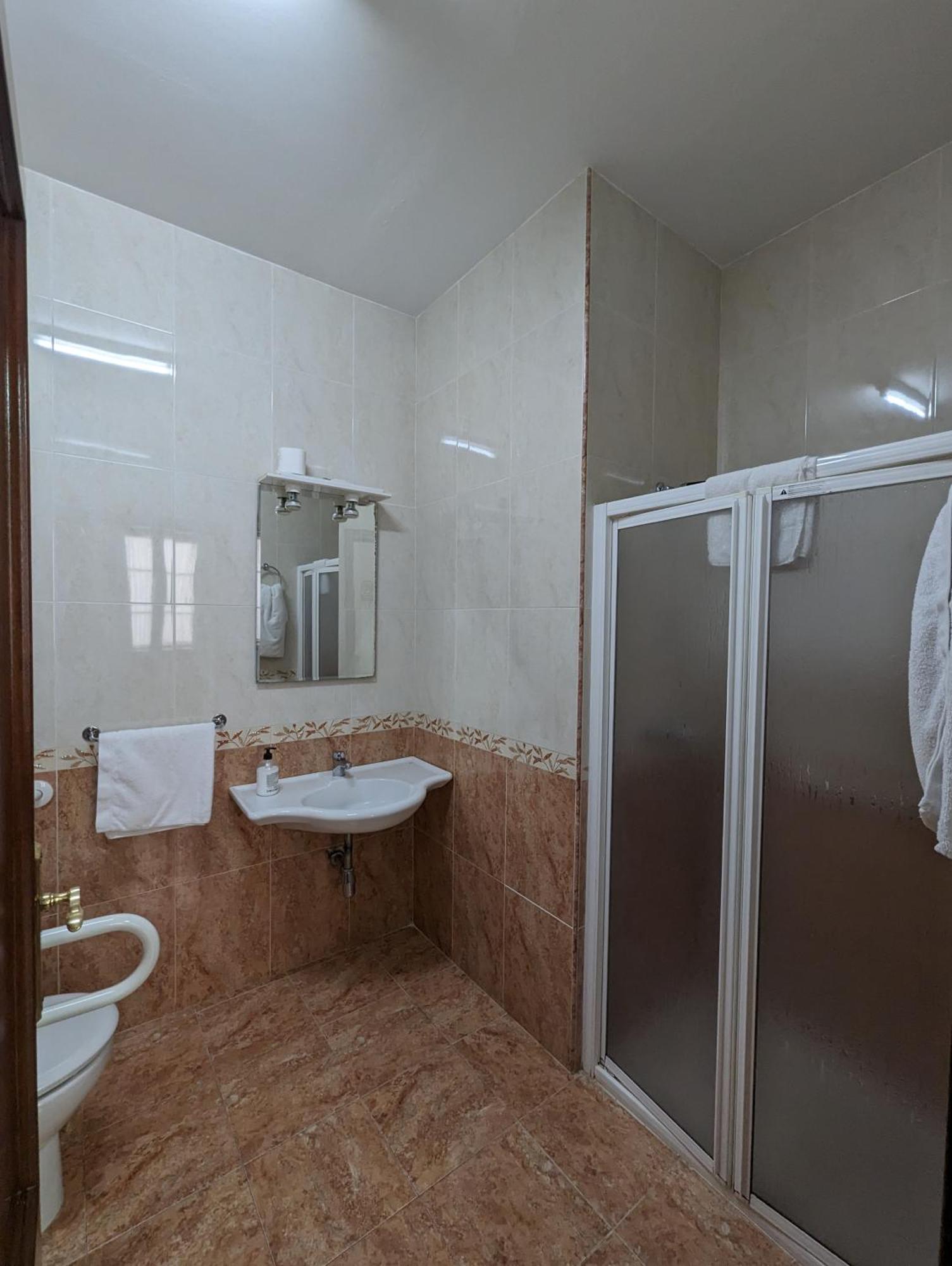Rumah tetamu Ciudad Navarro Ramos Granada